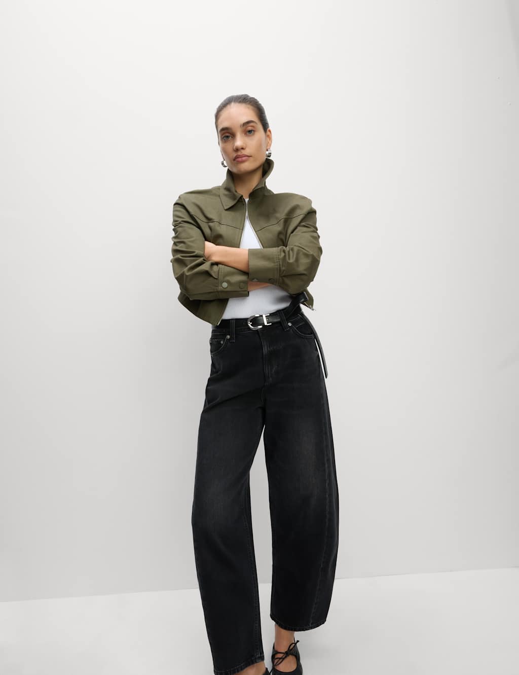 M&S Mid Rise Barrel Jeans Black
