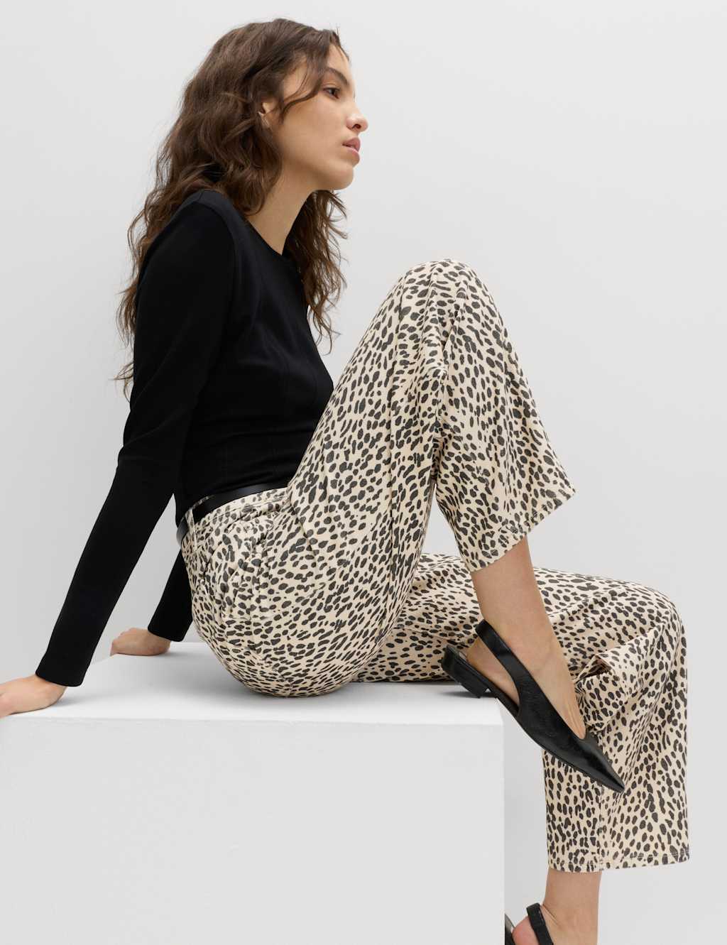 M&S Mid Rise Animal Barrel Jeans Neutral