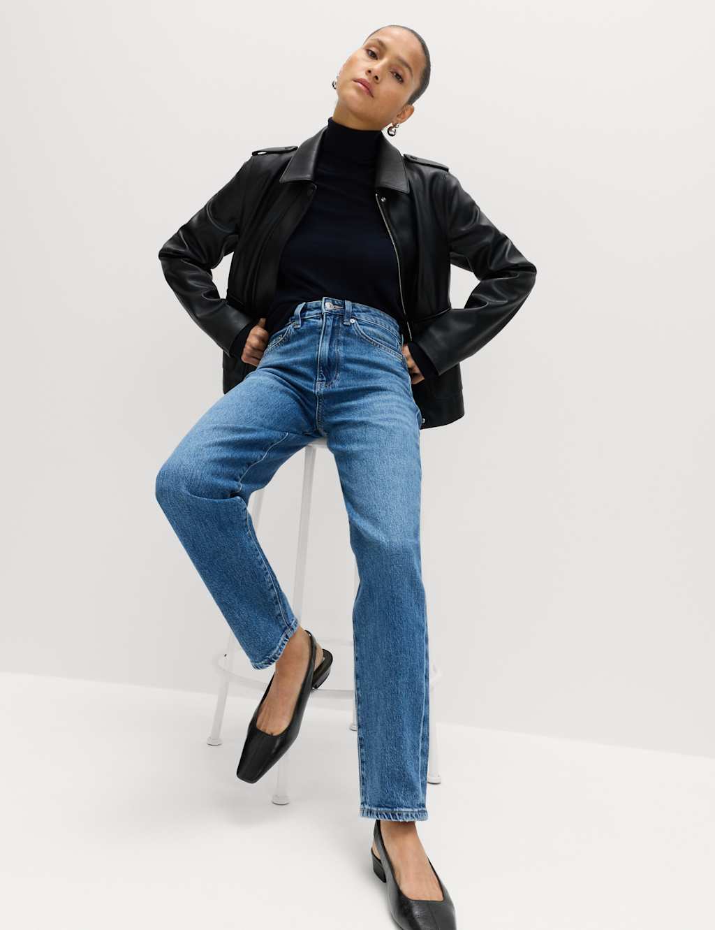 M&S Mom High Waisted Ankle Grazer Jeans Medium Indigo