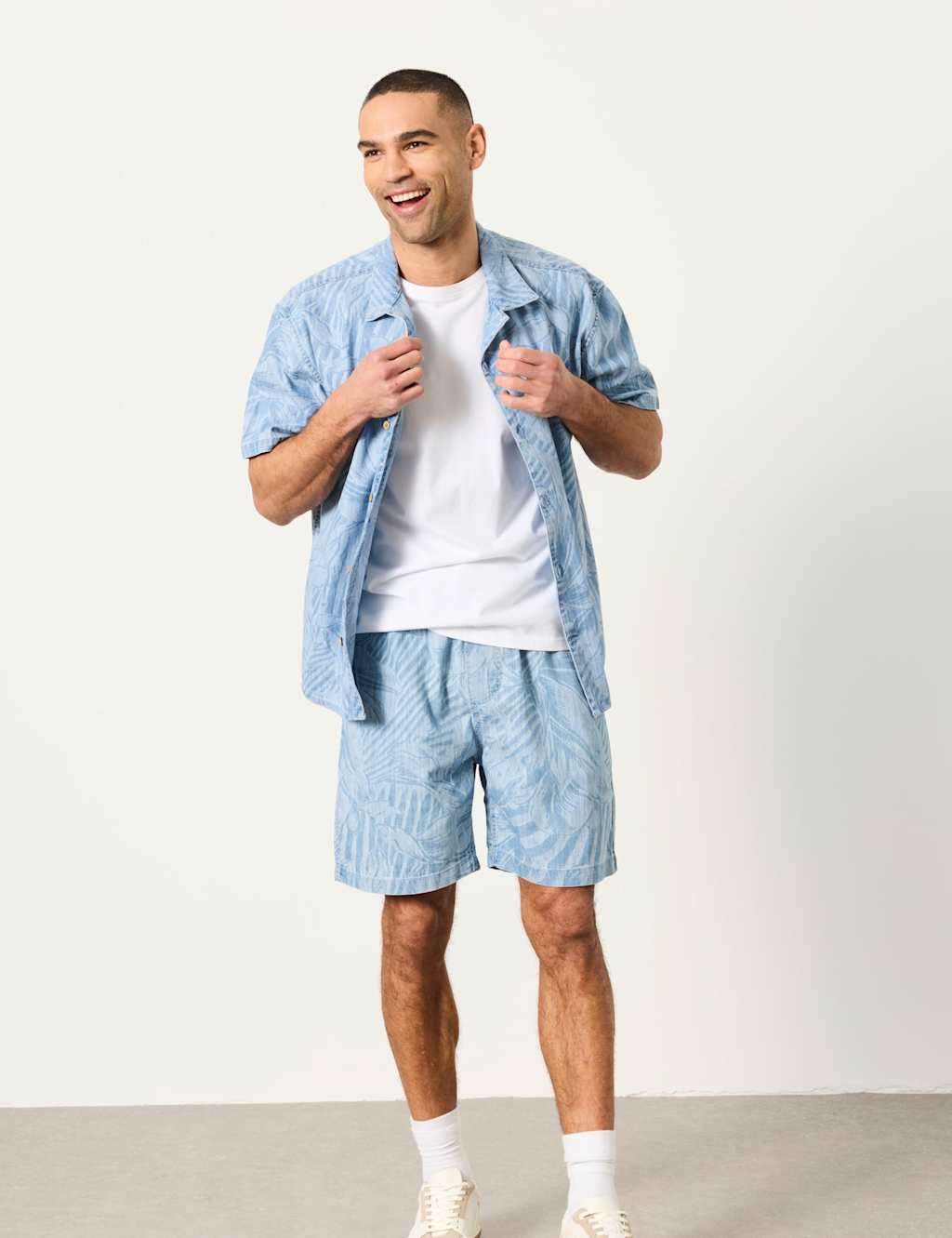 FatFace Pure Cotton Jungle Print Shorts Blue Mix