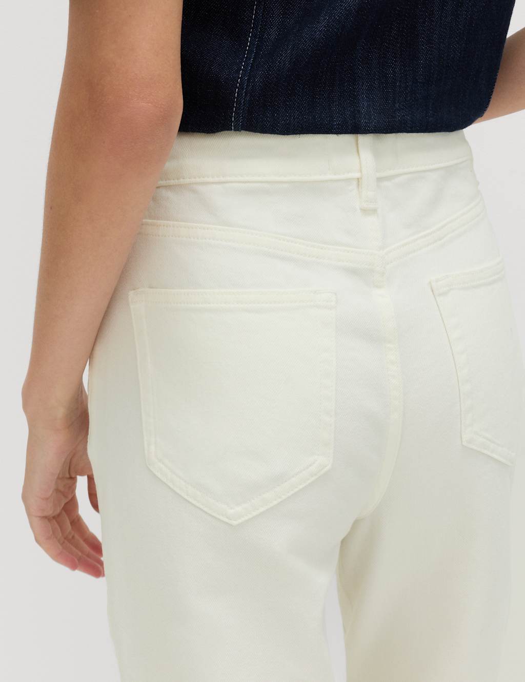 M&S Mom High Waisted Ankle Grazer Jeans Ecru
