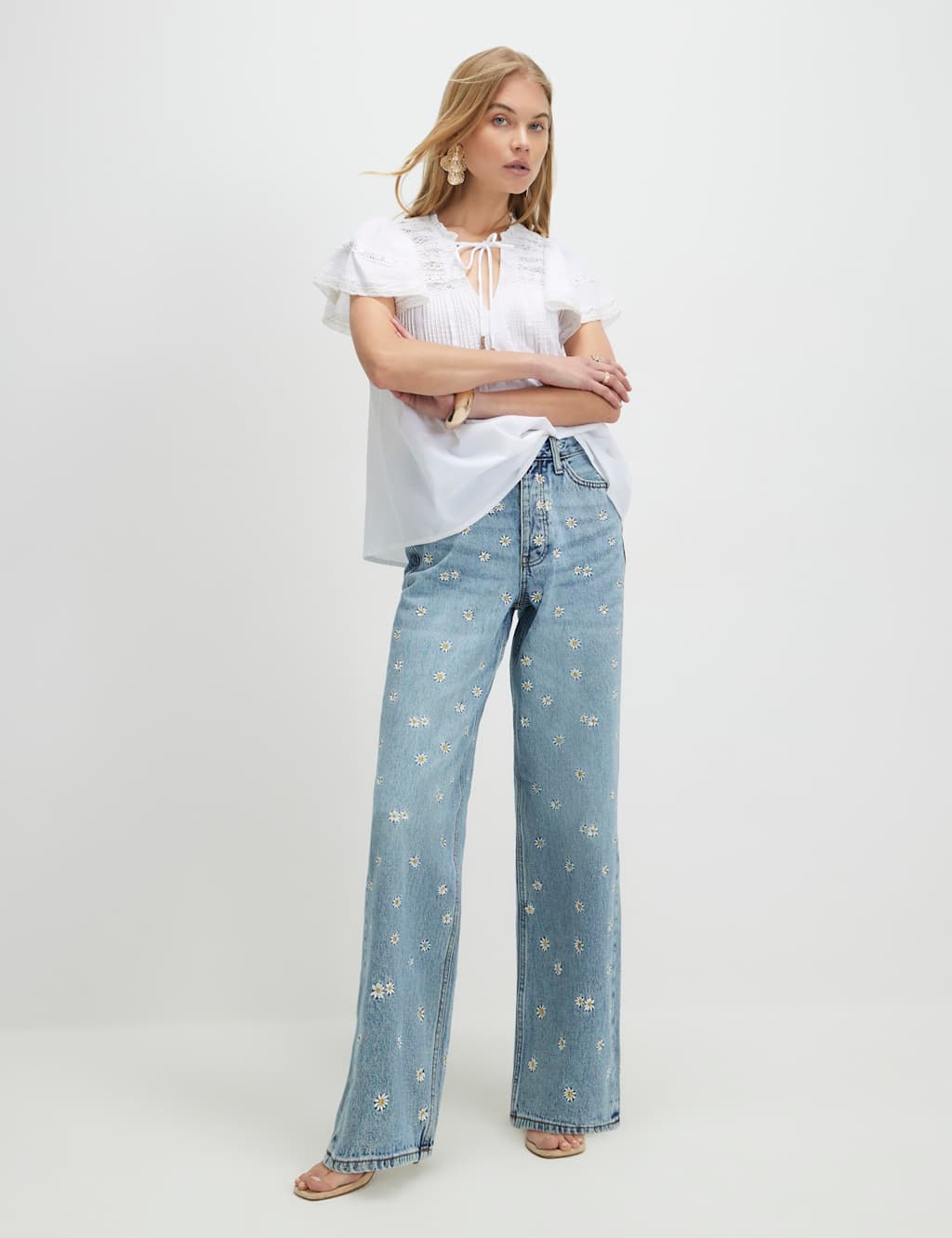 River Island Relaxed Daisy Embroidered Straight Leg Jeans Denim Mix